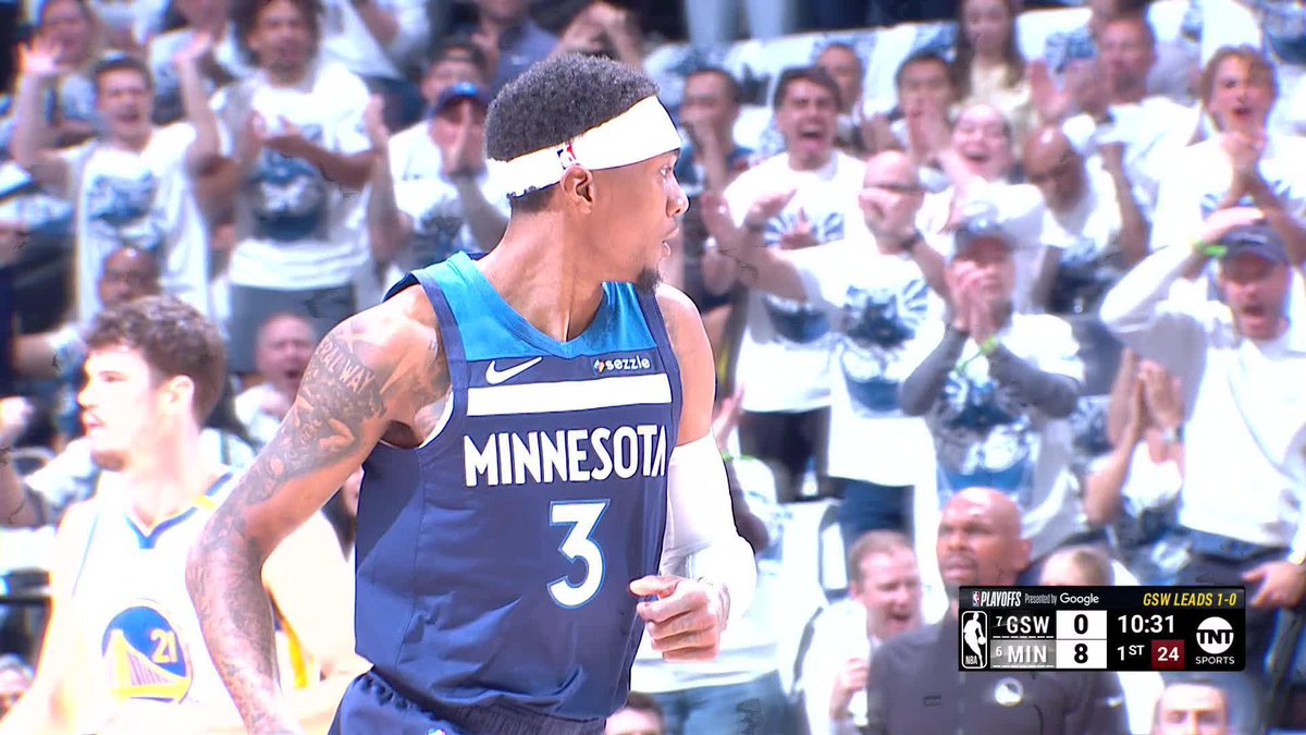 An 8-0 burst out of the gate for Minnesota 💨 They look to even the series 1-1 NOW on TNT!