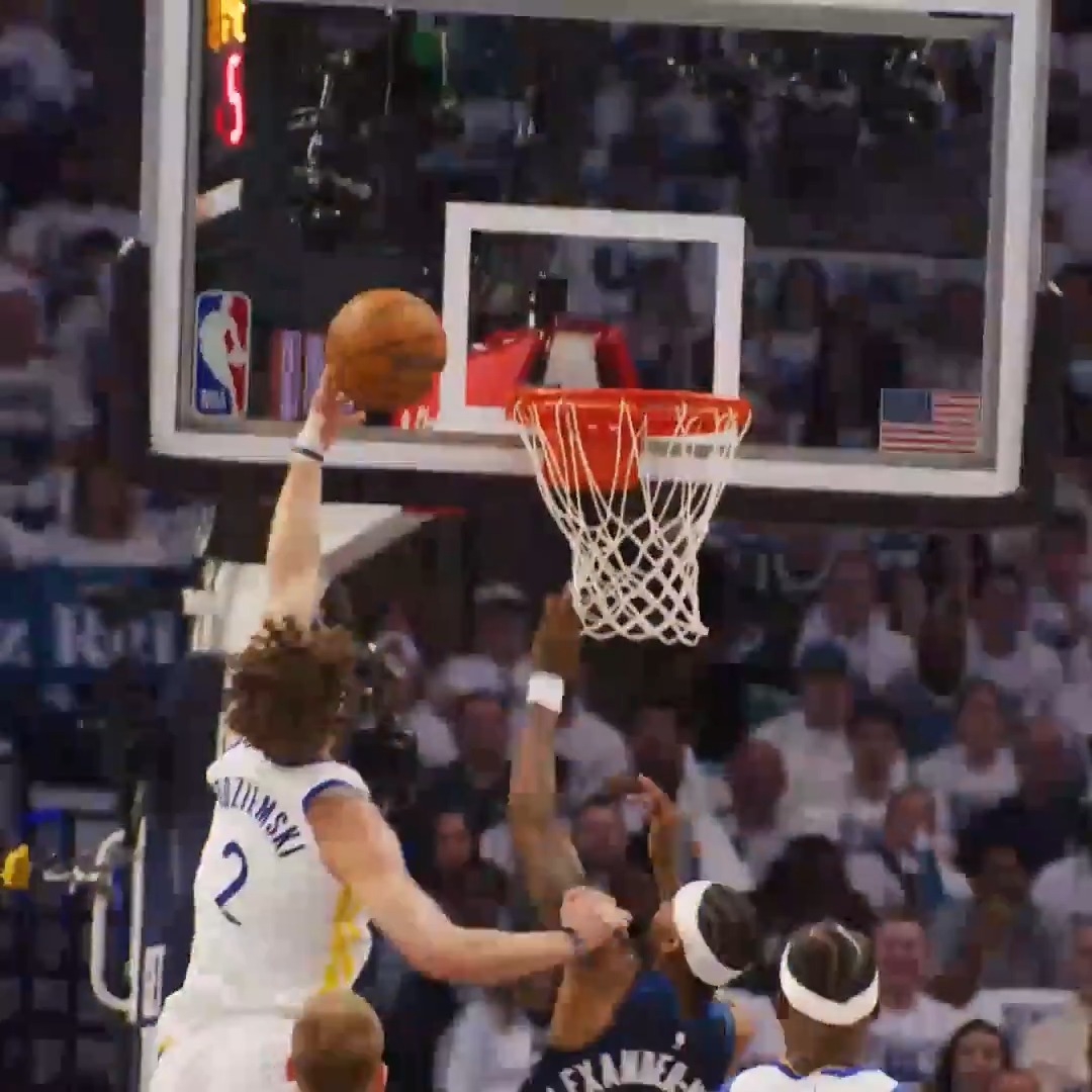 Pass ➡️ Pass ➡️ Brandin bucket