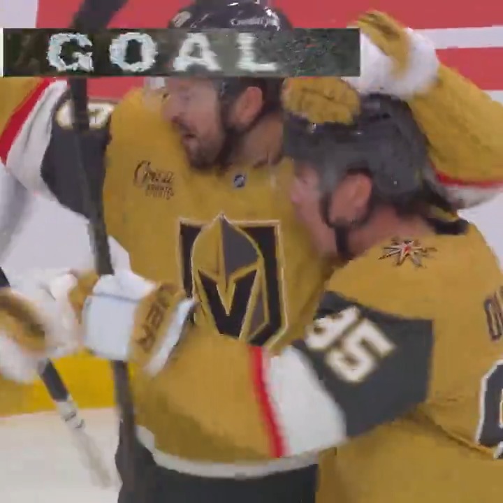 TIC-TAC-TOE 🚨 The y-Vegas Golden Knights get the party started in Game 2! #StanleyCup 🇺🇸: ESPN ➡️ 🇨🇦: Sportsnet or stream on Sportsnet+ ➡️