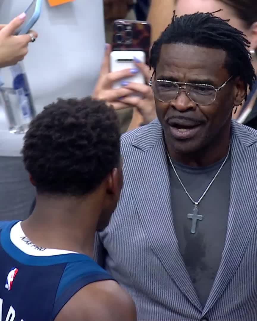 Michael Irvin 🤝 Anthony Edwards