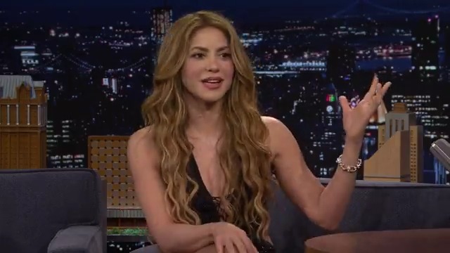 .Shakira and Wyclef Jean’s “Hips Don’t Lie" wasn’t originally supposed to be on her album, Oral Fixation, Vol. 2 in 2005. #ShakiraOnFallon #FallonTonight