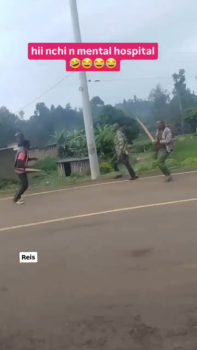 I don't understand where some Kenyans get the courage to fight armed police officers. Is this real??