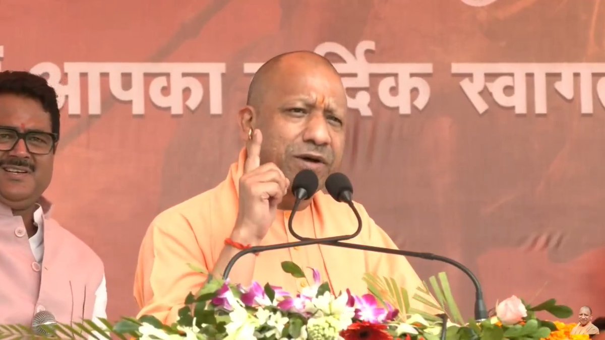 हर भारतवासी का दायित्व बनता है, हम भारत की सेनाओं के मनोबल को बनाए रखें, अपने सुरक्षा बलों के साथ खड़े रहें…