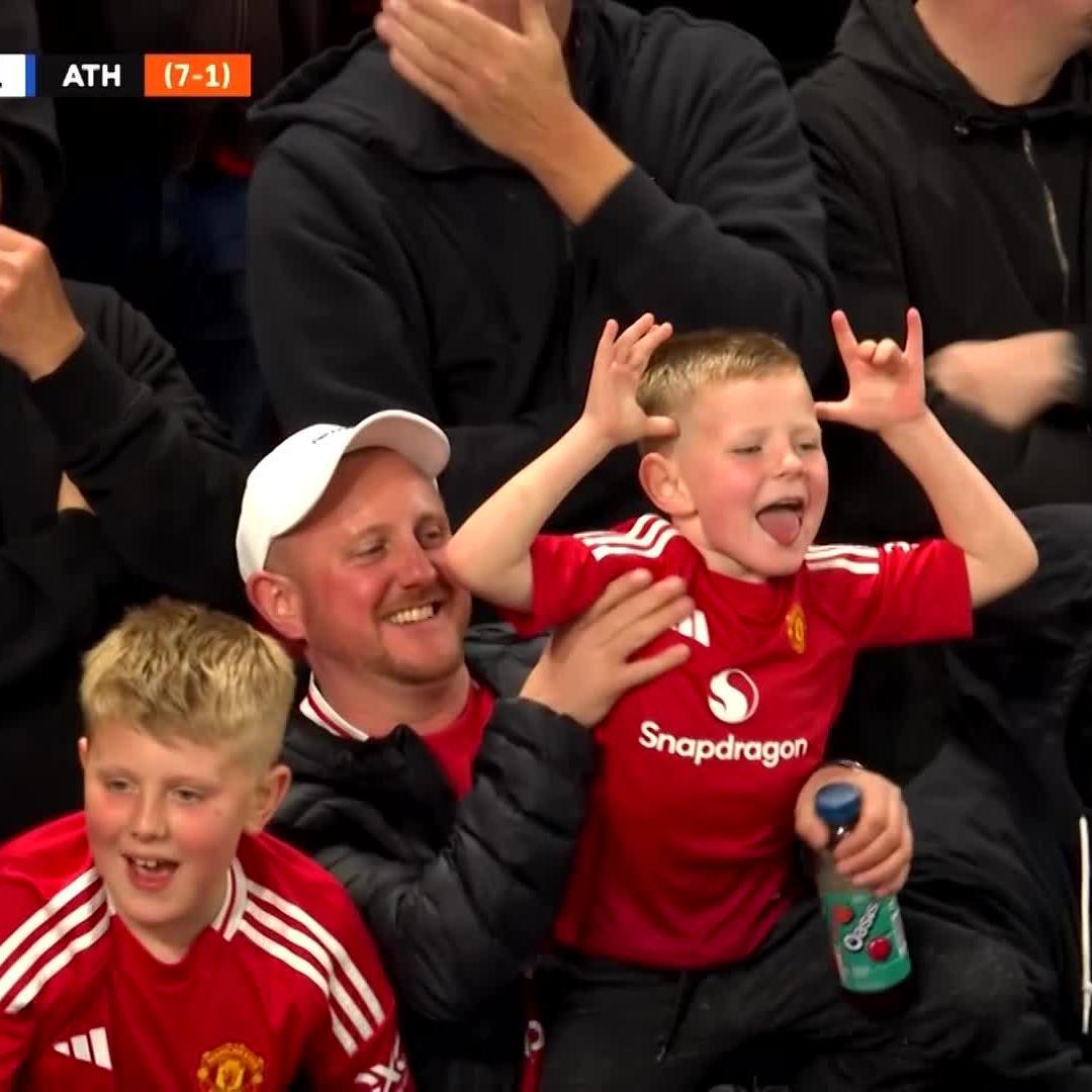 This kid was mocking Chelsea fans after Mason Mount scored his second goal last night. 😂😭😂