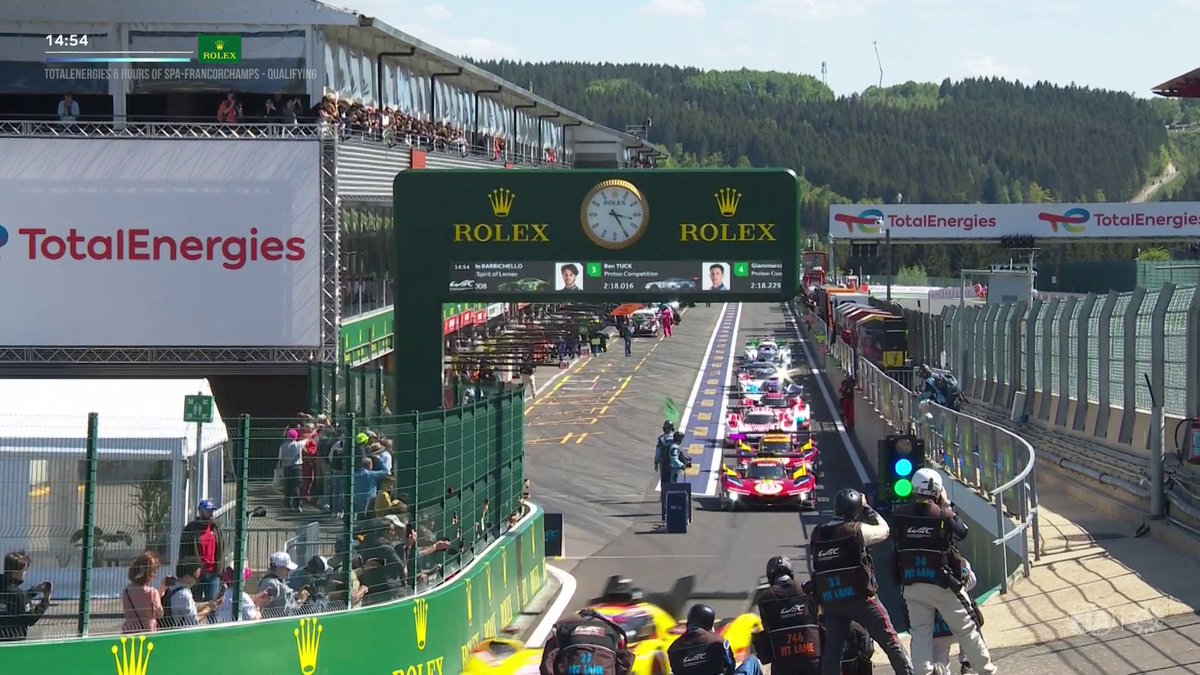Hypercar Qualifying is GREEN 🟢 15 minutes to make into the top 10, and 12 minutes to seize pole position. LET'S GO! Watch live on 🎥 #WEC #6HSpa