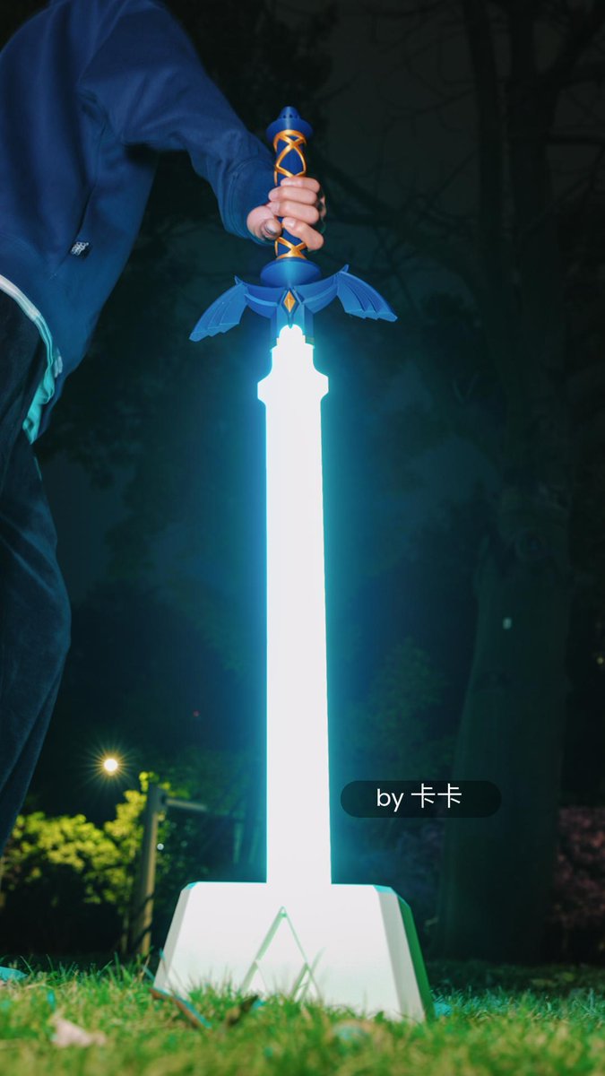 It's dangerous to go alone! Take this. Say hello to your own Master Sword! Powered by Maker's Supply kit: motion-sensing lights & sounds, switchable to Golden Staff mode. Tweak 20+ effects via Bluetooth—your sword, your rules.🗡️ Grab the kit from MakerSupply & craft your legend. Model links: #BambuLab #3Dprinting #Zelda #videogame #MasterSword