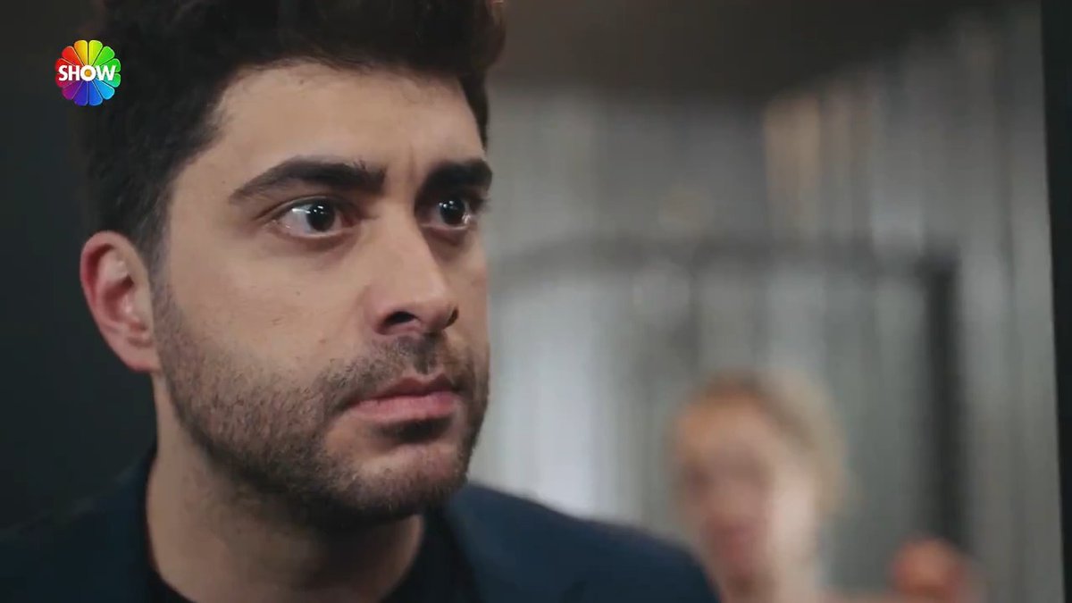“Allah sizin ikinizin de belasını versin!” #KızılcıkŞerbeti yeni bölümüyle @showtv’de.