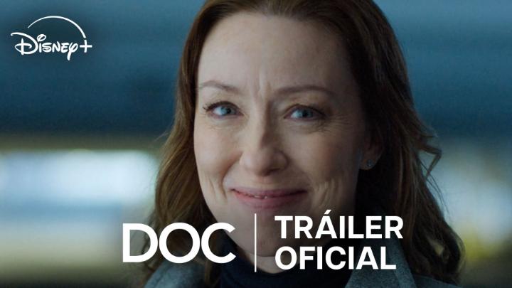 Luego de un accidente, la Dra. Amy Larsen pierde la memoria y se olvida de los momentos más importantes y traumáticos de su vida. #Doc, estreno 14 de mayo en #DisneyPlus.