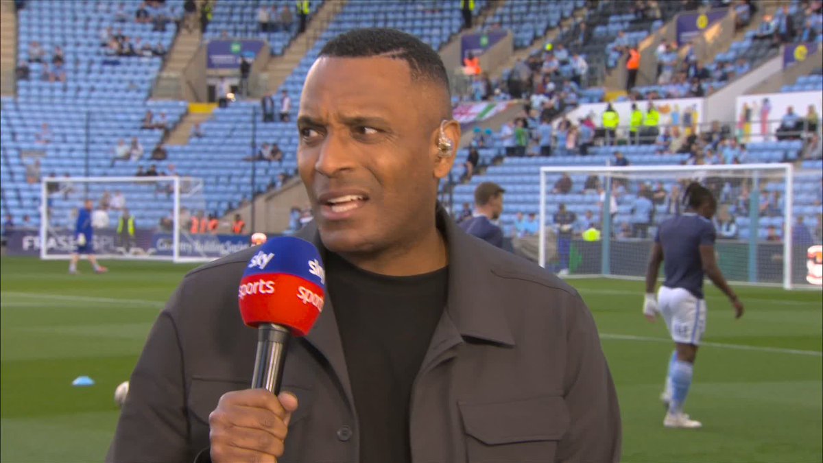 🗣️ "The boy, he's got the presence about him." Clinton Morrison praises Jobe Bellingham’s maturity at Sunderland 👏
