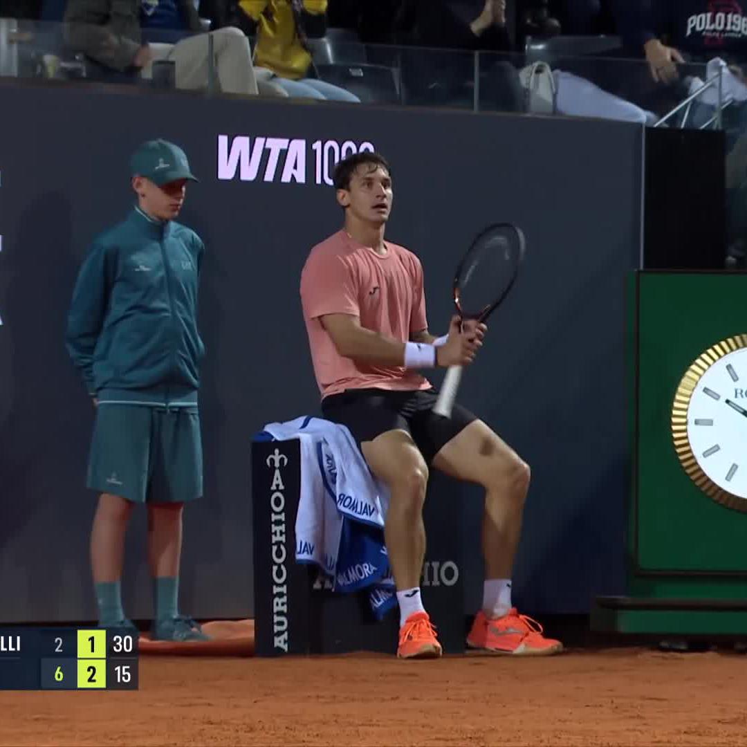 Qué puntazo, por favor. Viva el tenis sobre arcilla 🧡