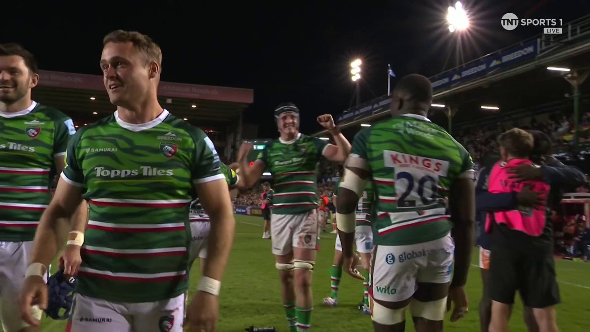 Comeback complete โ
Emeka Ilione's second try wraps up a 44-34 win over Sale Sharks to strengthen Leicester Tigers' grip on second in the #GallagherPrem table ๐ Look at what it means.
