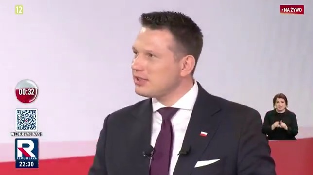 ‼️ Adrian Adrian Zandberg zapytał Mentzena o likwidację 13. i 14. emerytury. Po odpowiedzi Sławomira, puścił widzom nagranie xD