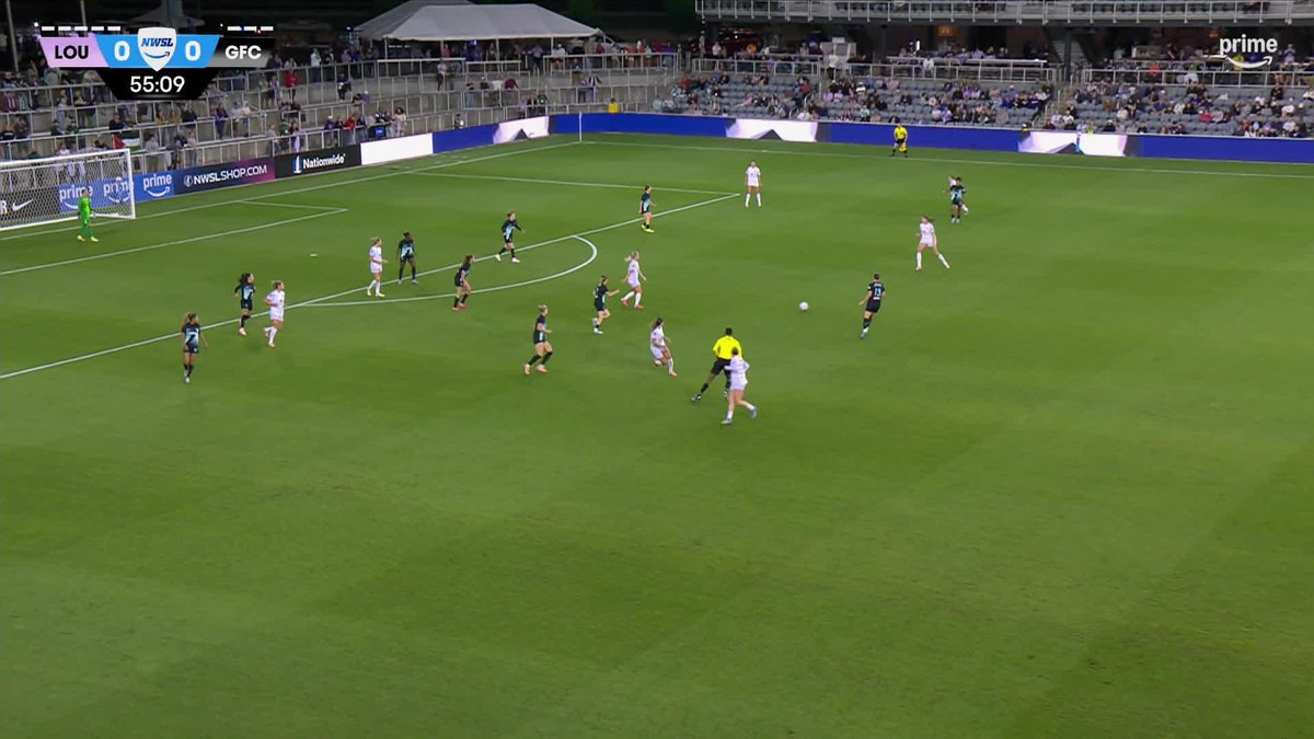 Absolute ROCKET from Taylor Flint to give Racing Louisville FC the lead 🚀