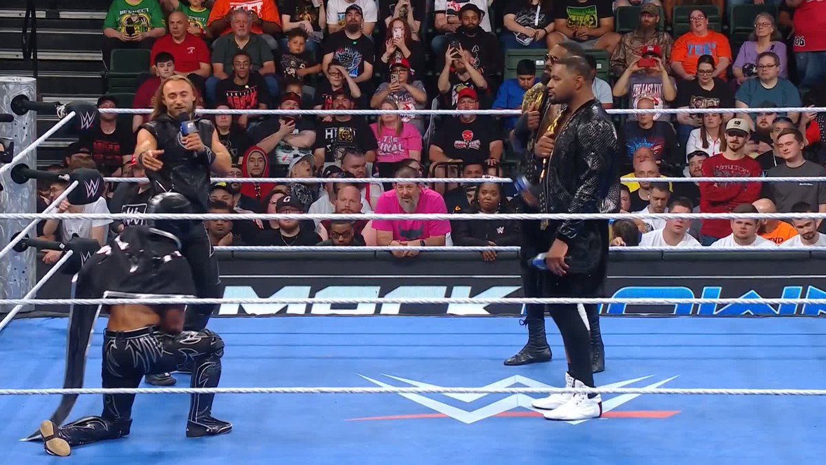 Thank you, Nick Aldis! ๐ Fraxiom wanted a match against The Street Profits and they got one! ๐ฅ #SmackDown