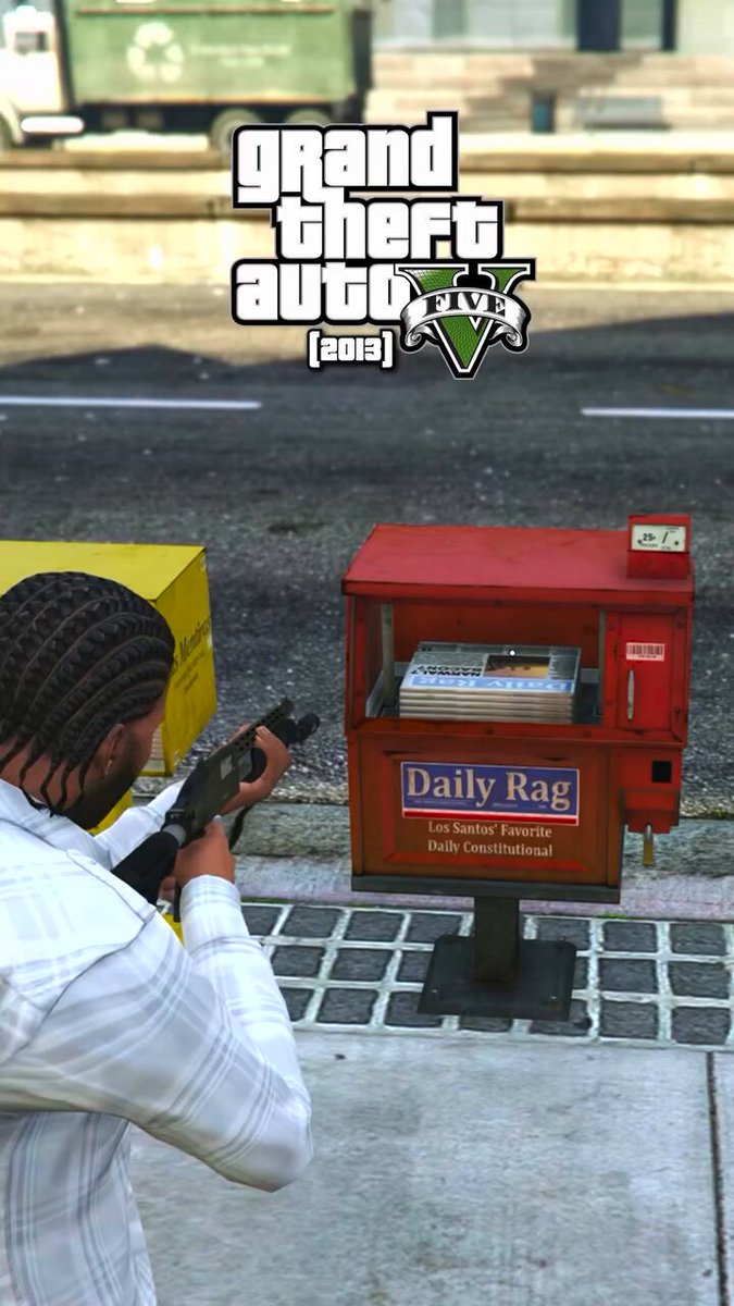 GTA 4 é um jogo de 2008 e o GTA 5 um jogo de 2013 (final de geração), e mesmo assim o GTA 4 é mais realista que o GTA 5. GTA 4 é realmente muito á frente do seu tempo.