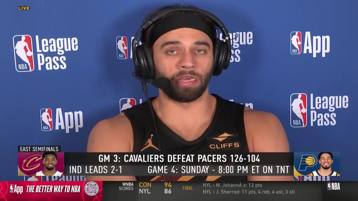 "It's a big win, but it's just one. Can't get too high, can't get too low." 🗣️ Max Strus stopped by Playoff Central Live fresh off a Game 3 W