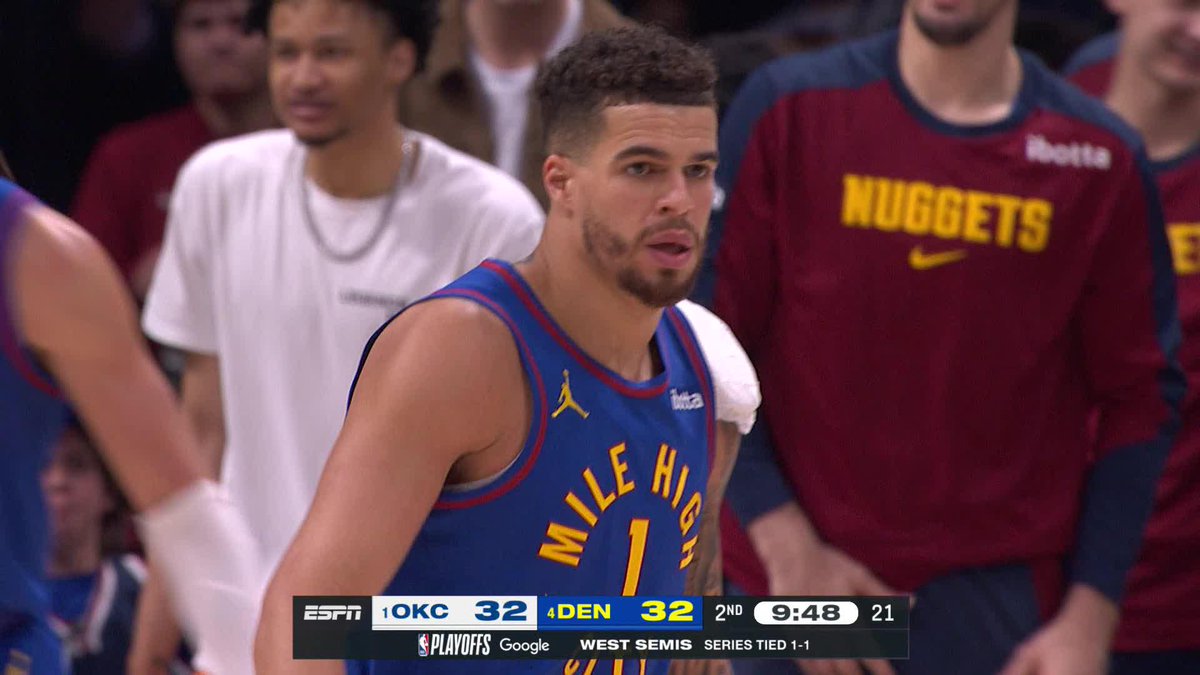 MPJ with a TOUGH triple to keep things tight in the 2Q 🔥