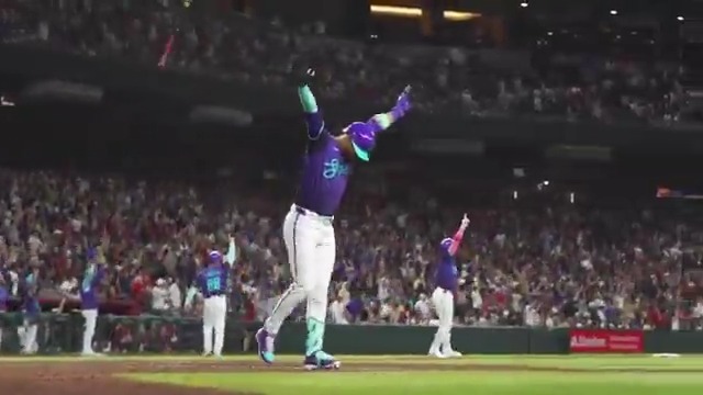Piña Power and the purple unis are a perfect match 😯