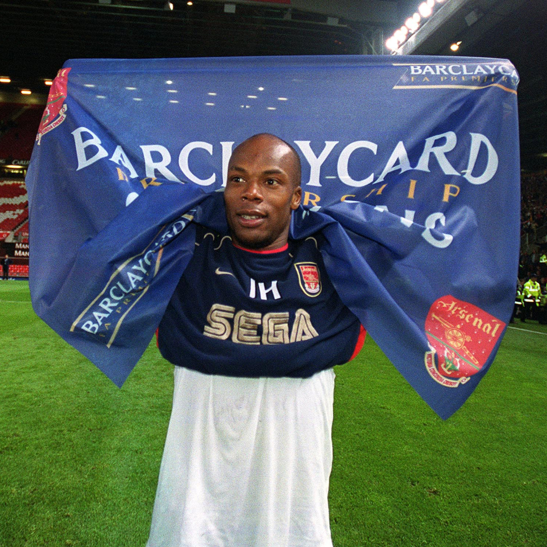 An unforgettable goal for The Arsenal ✊ Have a great birthday, Sylvain Wiltord! 🎈
