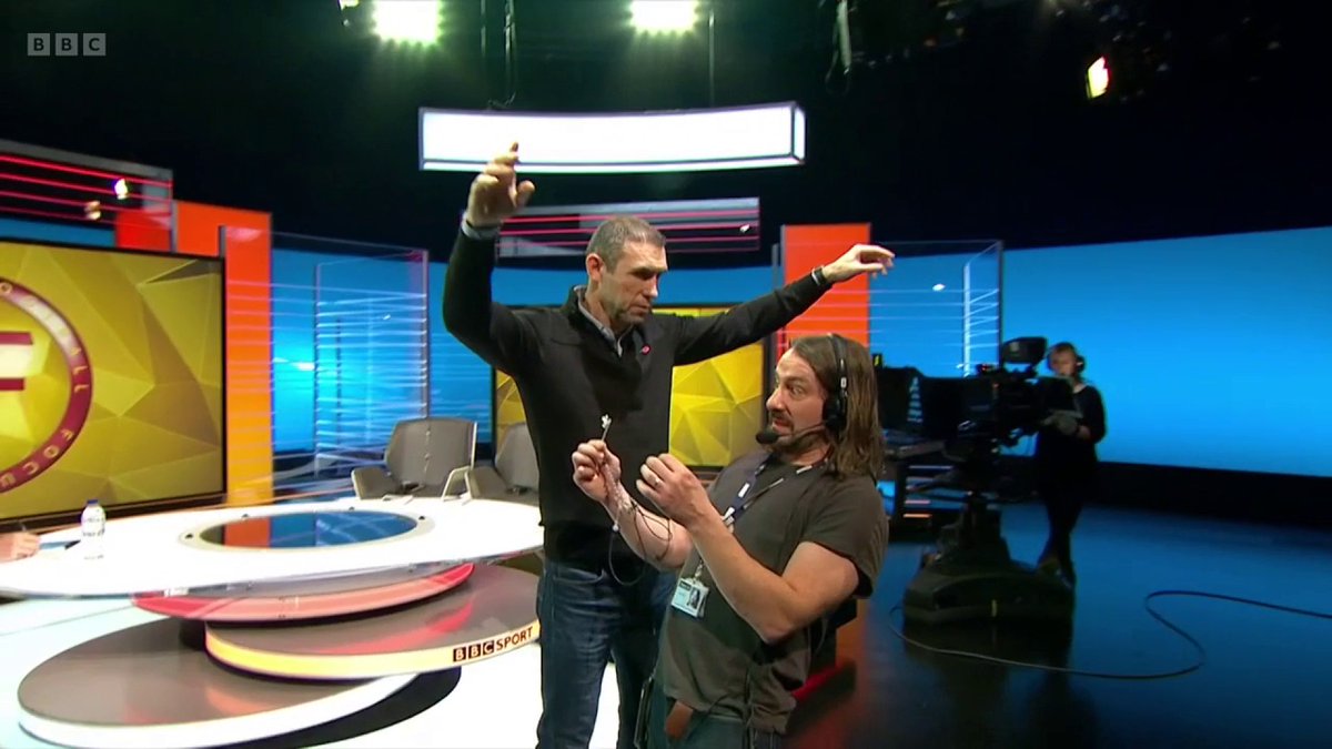 '100 men vs a gorilla' has emerged as a 2025 viral trend. Back in 2016... it was the mannequin challenge ⏪😆 #BBCFootball