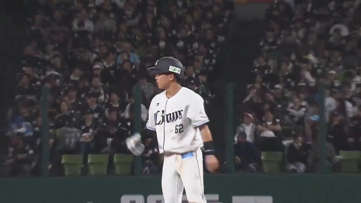 夏央が決めた！ 埼玉西武 #滝澤夏央 選手のタイムリー2ベースヒット👏 #seibulions 👇ライブ配信はこちら