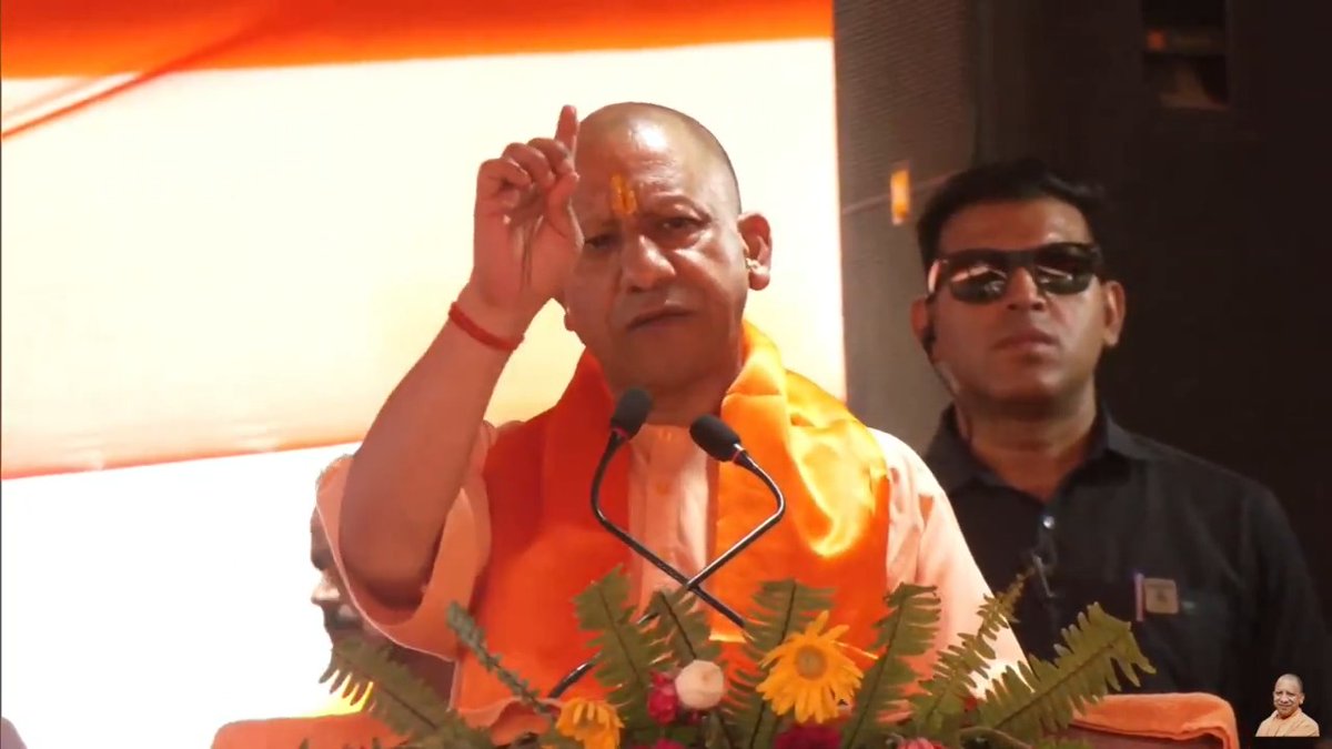जिस दिन हम देश की बात पहले करना प्रारंभ कर देंगे, दुनिया की सारी समस्याओं का समाधान आपके हाथ में होगा...
