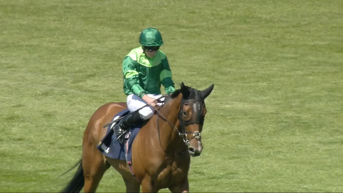 "It was a good starting point for this year" Kevin Buckley reacts to Giselle's performance in the Oaks Trial from Lingfield Park... Onto bigger and better things? 👀