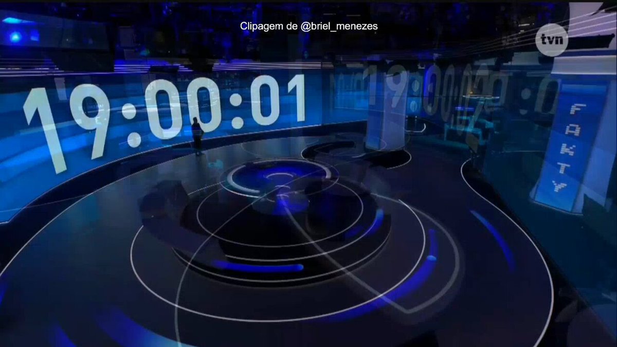 A estreia do novo Fakty TVN (o Jornal Nacional da Polônia) Ocorreu em abril deste ano.