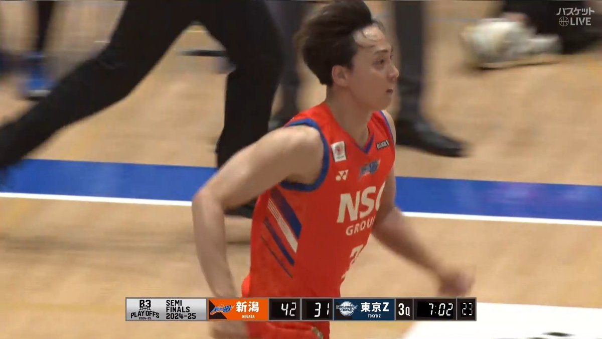大ベテラン #五十嵐圭 #川村卓也 2人とも20分超え出場👀 1点差激戦制してB2復帰へ新潟が先勝 #新潟アルビレックスBB 🆚 #アースフレンズ東京Z 🏀#りそなグループ B3 PLAYOFFS SEMIFINALS 2024-25｜GAME1 ▶見逃し視聴 #バスケットLIVE 見逃し配信中📡 #Bリーグ 新潟アルビレックスBB🏀