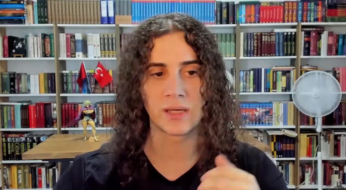 Diamond Tema: “Nihat Hatipoğlu, ateistlere hakaret ediyor: 'Şeytan onlardan çok daha temizdir.' Ben böyle iğrenç bir örnek versem, beni hapse atarlar veya kafama sıkarlar.”