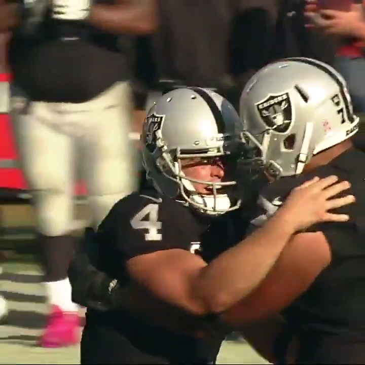 Derek Carr is set to retire, per The Insiders. Never forget when he threw for 513 yards + this clutch pass in OT vs. Tampa Bay for the win 🙏