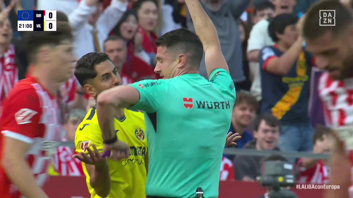 🧤 ¡LA ZAMORANA DE AYOZE! Amarilla por marcar con el brazo 🟨 #LALIGAenDAZN ⚽️