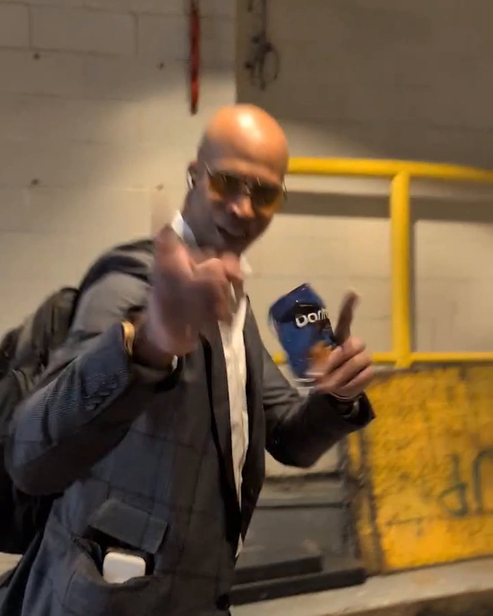 Admin: "Who's winning?" Richard Jefferson: "I haven't decided between the Knicks and Celtics, but I guarantee its one of those two." 😭 📺 Celtics-Knicks | 3:30 PM ET on ABC