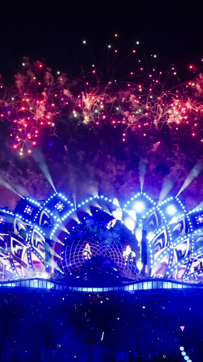 This is where our magical journey unfolds. 🤗🤩 Each of the 9 stages at #EDCLV2025 pulls you into its own immersive universe of sound, lights, visuals, and energy like no other. 💫 Drop your stage(s) in the comments! 👀