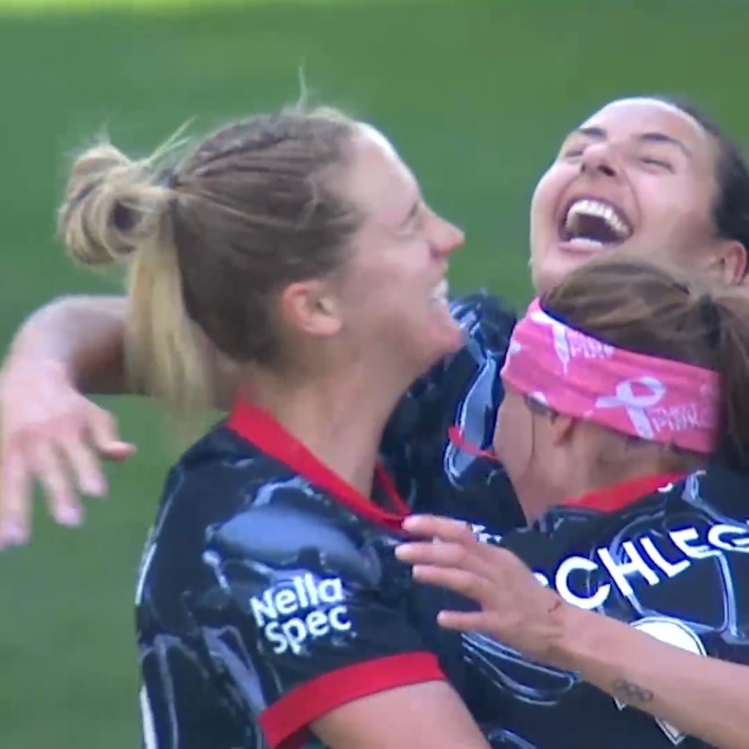 Watch Sam Staab the whole way 😳 She scores a goal against her former team 👏 📺 ABC/ESPN+/Disney+