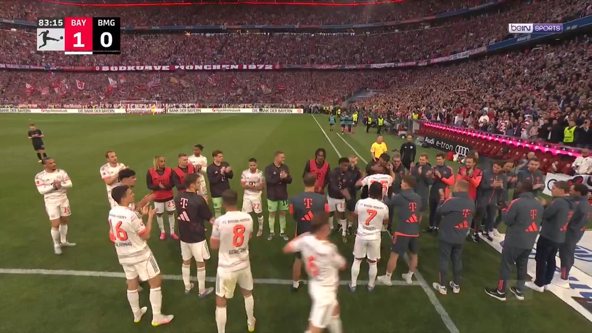 👏 Bayern Münih efsanesi Thomas Müller'e muhteşem veda! #Bundesliga