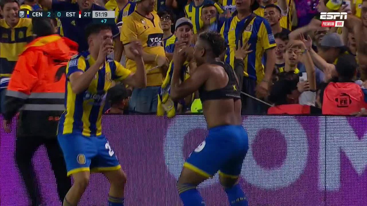 BAILA Y FESTEJA EL BICHITO CAMPAZ. 📺 ESPN Premium | Suscribite al Pack Fútbol en