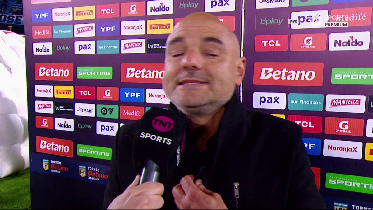 "TENÍAMOS EL SUEÑO DE VENIR Y GANAR, Y LO HICIMOS" La alegría de Favio Orsi tras el gran triunfo de Platense ante Racing y lograr la clasificación a cuartos de final #LPFxTNTSports