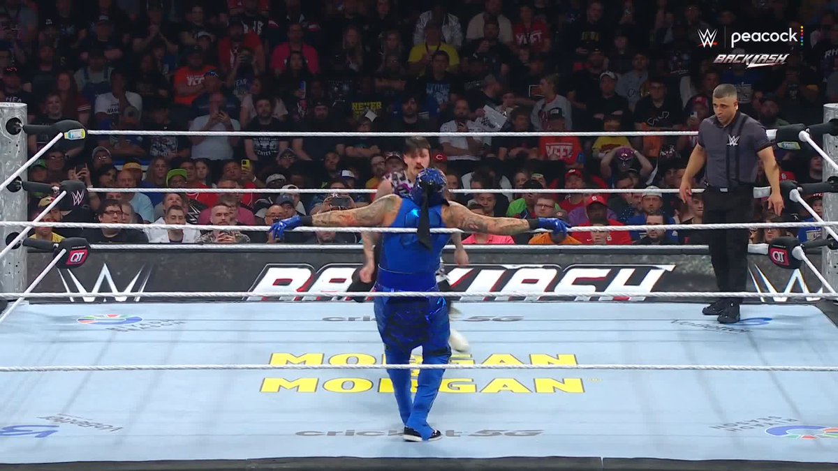You seeing this, LIV Morgan?! 🤗 #WWEBacklash
