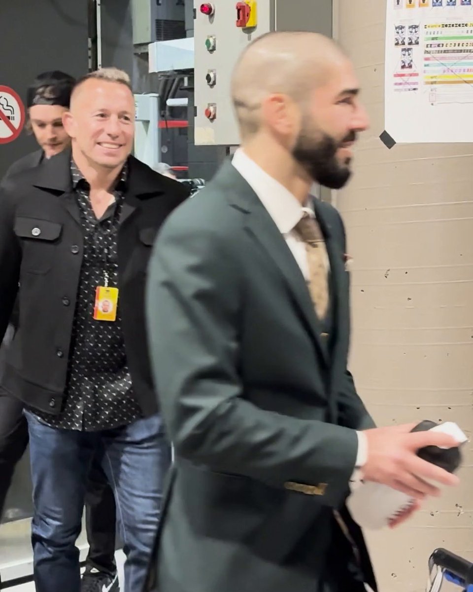 Aiemann Zahabi has arrived with his coach and cornerman Georges St-Pierre 🤝🇨🇦 Watch #UFC315 TONIGHT at 10 PM ET on ESPN+ PPV ➡️