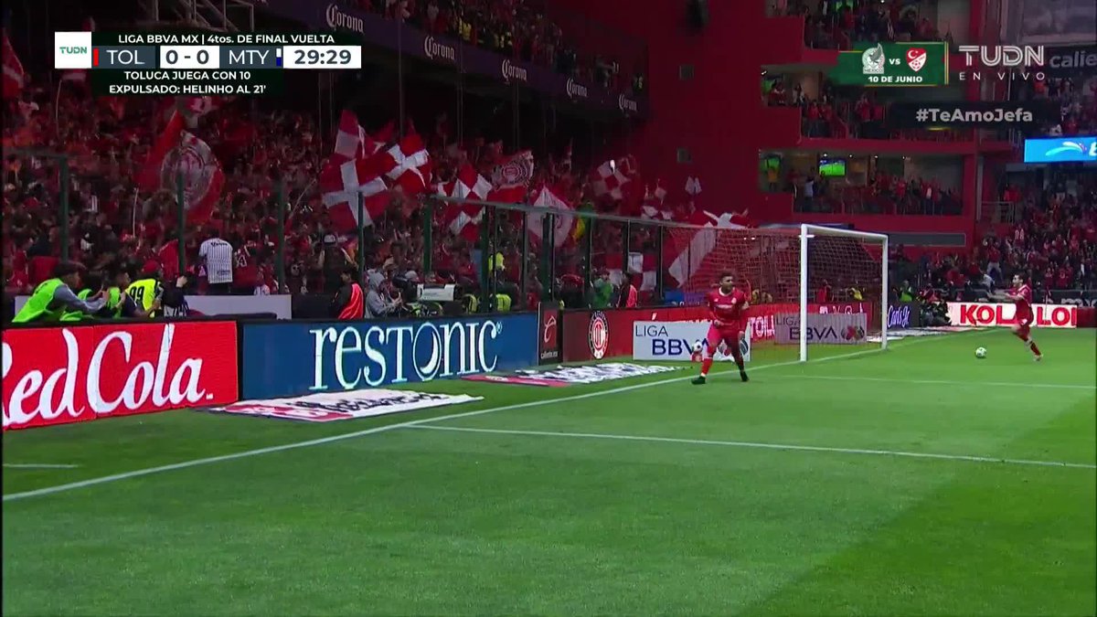 La jugada de Alexis Vega es de crack, pero no te pueden hacer ese gol de un SAQUE DE META.