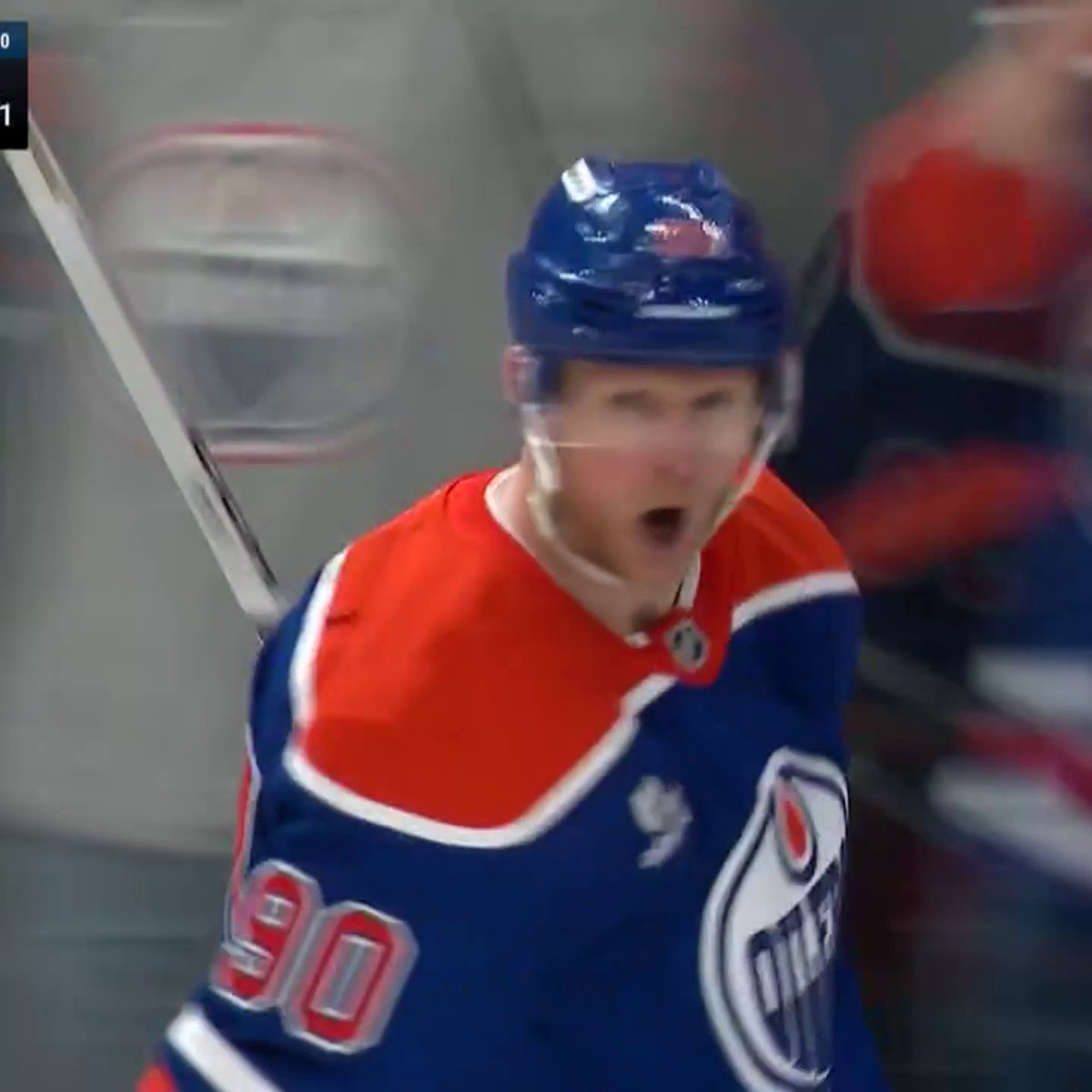THE WORM IS ON HATTY WATCH 🚨🚨 Corey Perry with back-to-back goals in under 5️⃣ minutes 😤