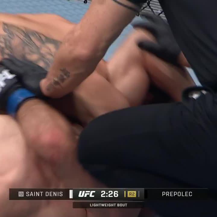 SAINT DENIS SUBMITS PREPOLEC IN ROUND 2 🔥 BSD made sure the crowd acknowledged his opponent after the win 👏 #UFC315