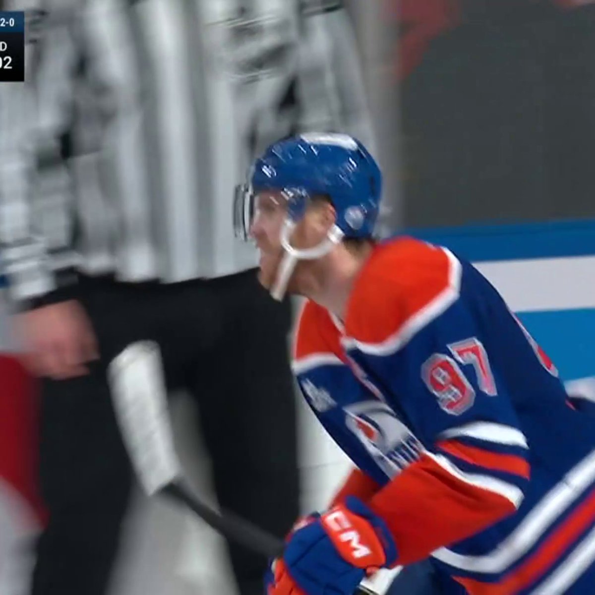MCDAVID TIES UP GAME 3 IN THE FINAL MINUTES 🥶 WHO ELSE?? 😤