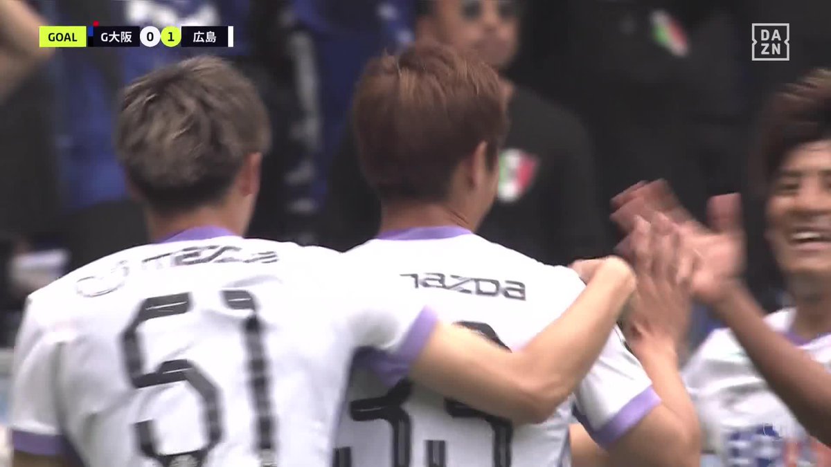 ベテランの先制弾 起点は #中野就斗 の左足クロス 最後は #塩谷司 がこぼれ球を押し込んだ！ 🏆明治安田J1第16節 🆚G大阪×広島 🆓#DAZN ライブ配信中 #Jみようぜ #Jリーグ #G大阪広島