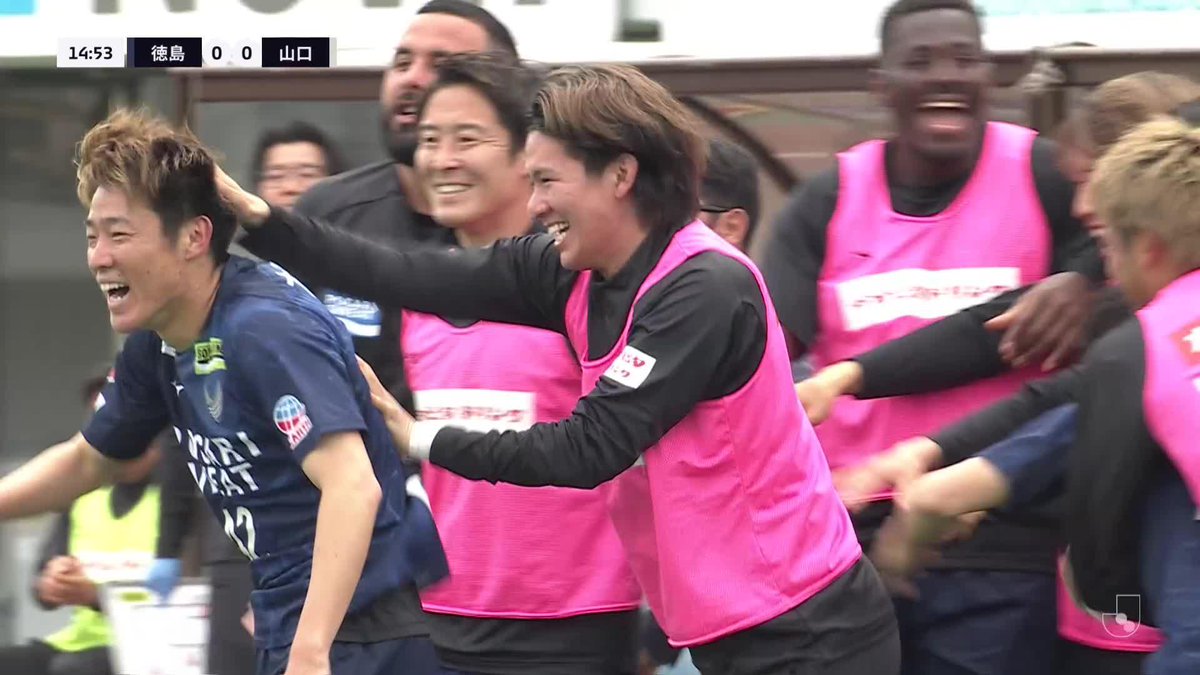 #ルーカスバルセロス が持ち運び、 #高木友也 がニアサイドに撃ち抜いた!💥 🎦 ゴール動画 🏆 明治安田J2リーグ 第15節 🆚 徳島vs山口 🔢 1-0 ⌚️ 15分 ⚽️ 高木 友也(徳島) #Jリーグ