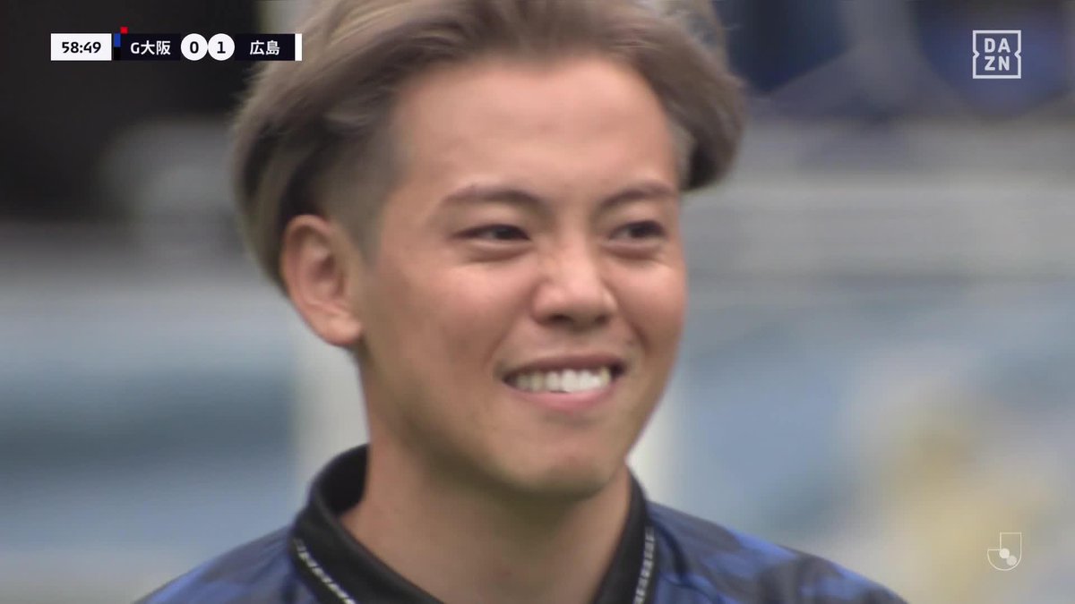 ハイタワーに立ち向かう 古巣相手に #満田誠 高い壁の上から落とす絶妙なFK！ 🏆明治安田J1第16節 🆚G大阪×広島 🆓#DAZN ライブ配信中 #Jみようぜ #Jリーグ #G大阪広島