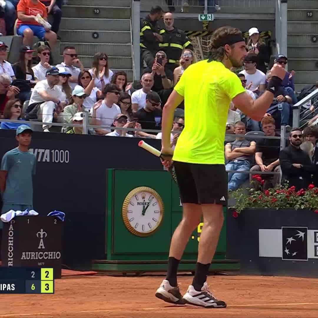 Unleashing a backhand beauty 😍 Stefanos Tsitsipas #IBI25