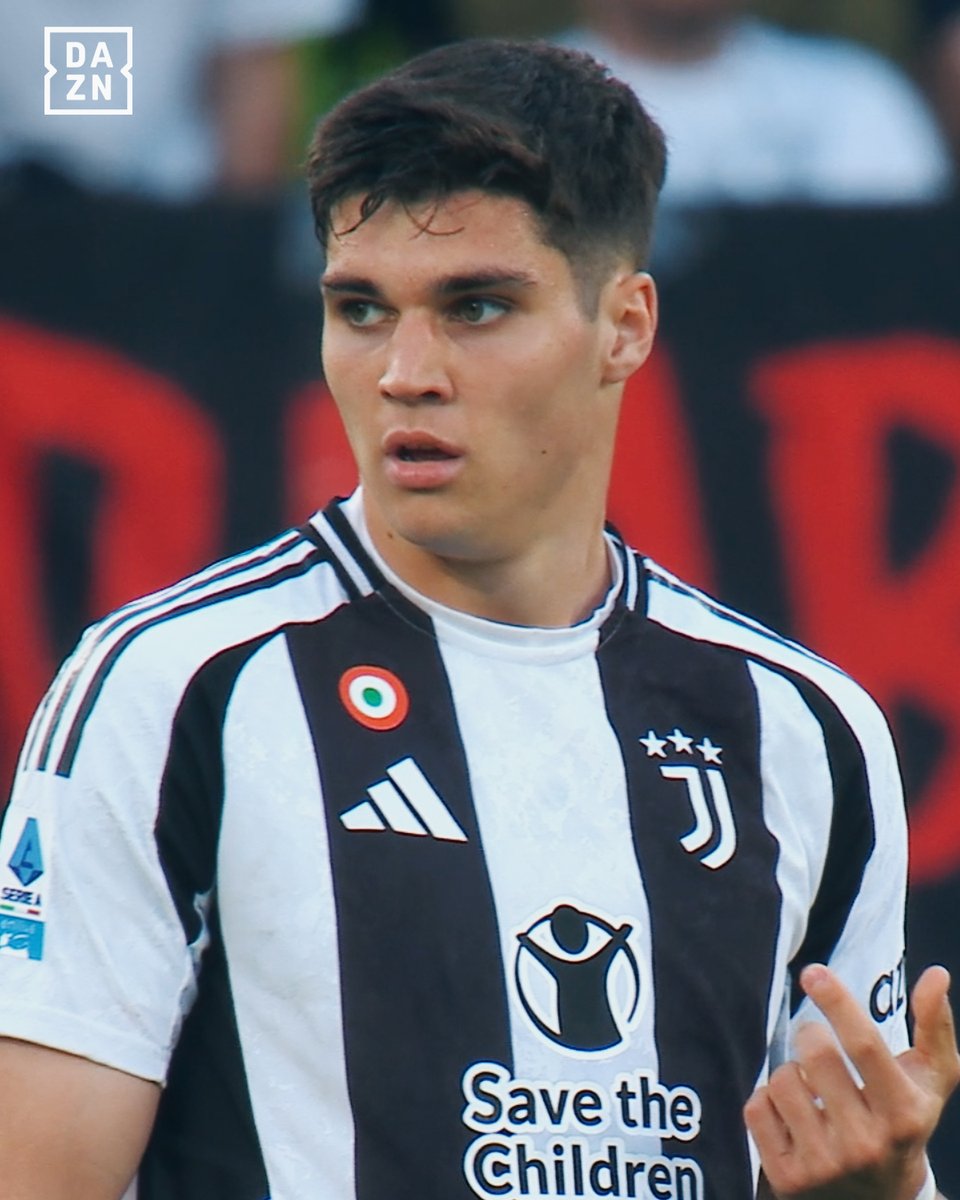 I particolari cambi della Juventus ⚪⚫ 45' Conceiçao ➡️ 76' Adzic ➡️ ⬅️ 86' Conceiçao ⬅️ 86' Adzic Tudor: "𝐺𝑙𝑖 ℎ𝑜 𝑐ℎ𝑖𝑒𝑠𝑡𝑜 𝑠𝑐𝑢𝑠𝑎" 😳 #LazioJuve #SerieAEnilive #DAZN
