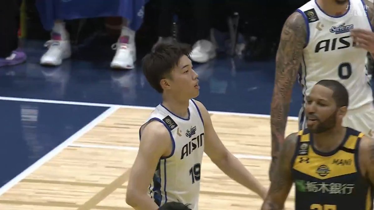 #西田優大 下剋上狙う😤 流れを変えたい一心でエンドワーン🔥 #宇都宮ブレックス 🆚 #シーホース三河 🏀#りそなグループ B.LEAGUE QUARTERFINALS 2024-25｜GAME2 ▶視聴はコチラ #バスケットLIVE ライブ配信中📡 #Bリーグ シーホース三河